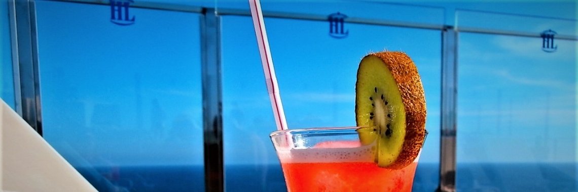 Heeft het nut om een plastiek rietje te vervangen ? (Als je dit ziet, zeg je 'neen'.) | enigma