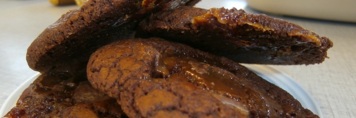 Koken met kinderen : 1) karamelkoekjes | enigma