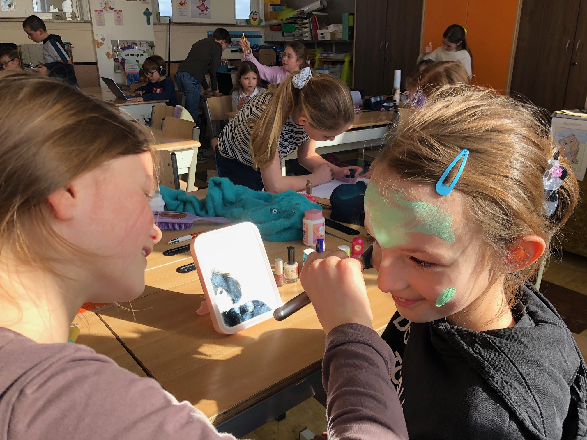 De boog kan niet altijd gespannen staan... | enigma