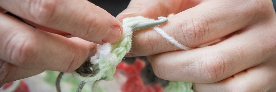 Een beetje zagen, een beetje haken en.. | I love to draw