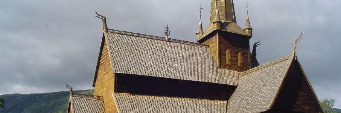 Staafkerken in Noorwegen | Mariposa