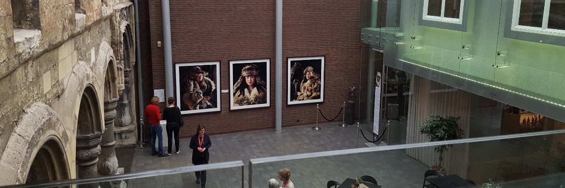 Hommage to Humanity ( Hulde aan de mensheid) | DidI'Ms world