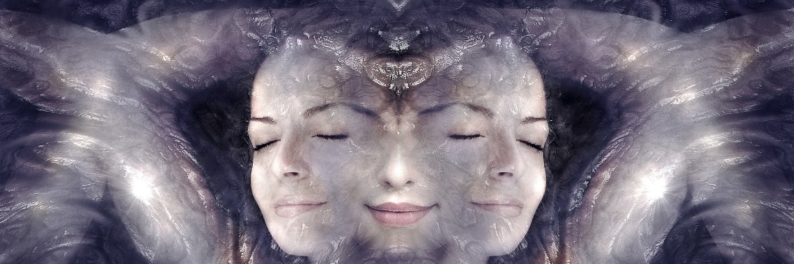 Sie weint, aber sie lacht | Live_love_laugh