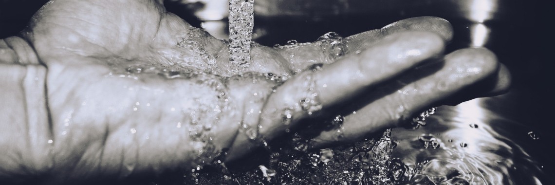 Do not be KUTTENKOP & wash your hands | BellaBebé♡