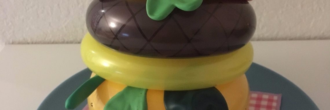 Maestro Burger by Millieballon | Millieballon