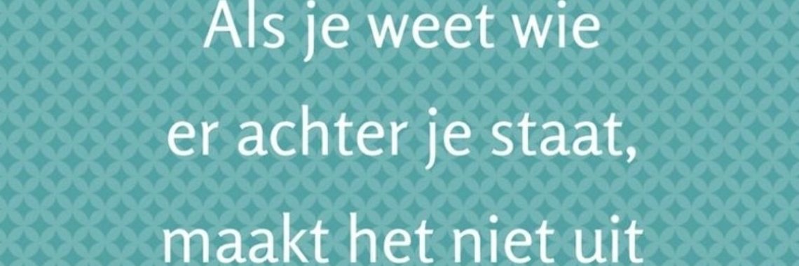 Wie staat er om jou heen...? - Yoors