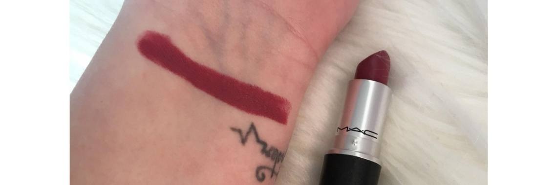 Review | Mac lippenstift - Captive | Marilyn - Beauty by Lynn