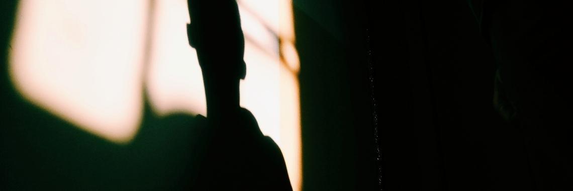 Dark corner | Annelies