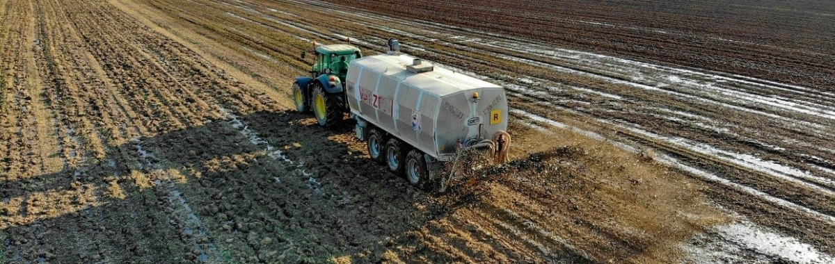 De boer en de politiek. Klem in een onhoudbaar systeem | Hans