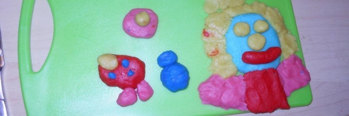 knutselen met kids / kleien met marsepein  | bijlenie