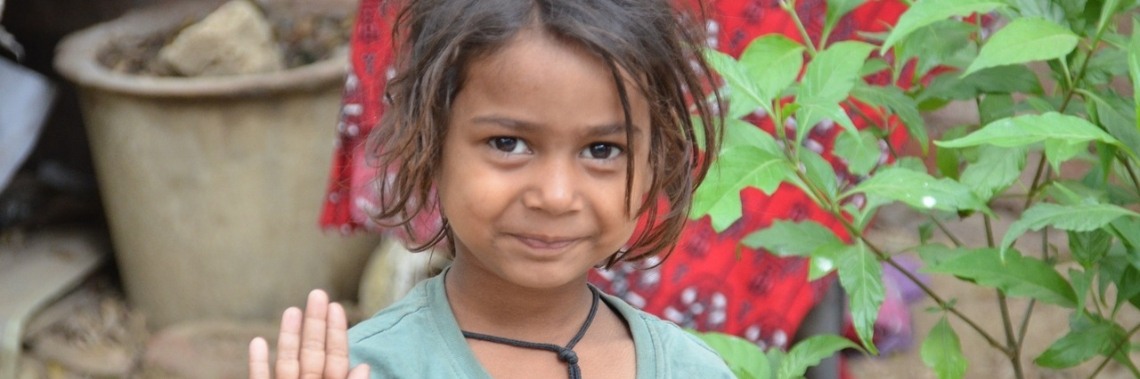 Een klein gebaar bij armoede | Mieke Van Liefde