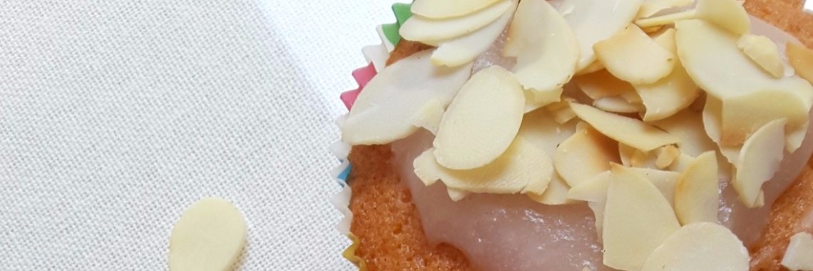 Frangipane Cupcakes  | Nora