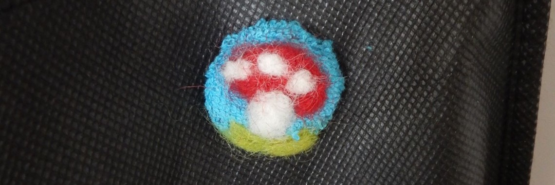 A Mushroom button needle felting | Mirelle - Crea met Kids