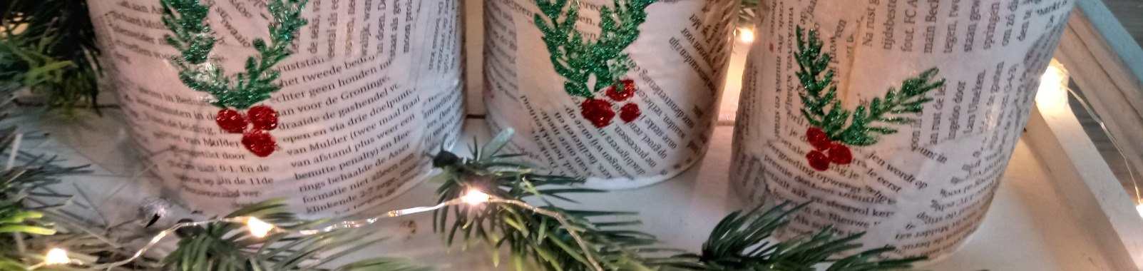 Kerstblik pimpen met kranten en Crayola glitterlijm | Mirelle - Crea met Kids