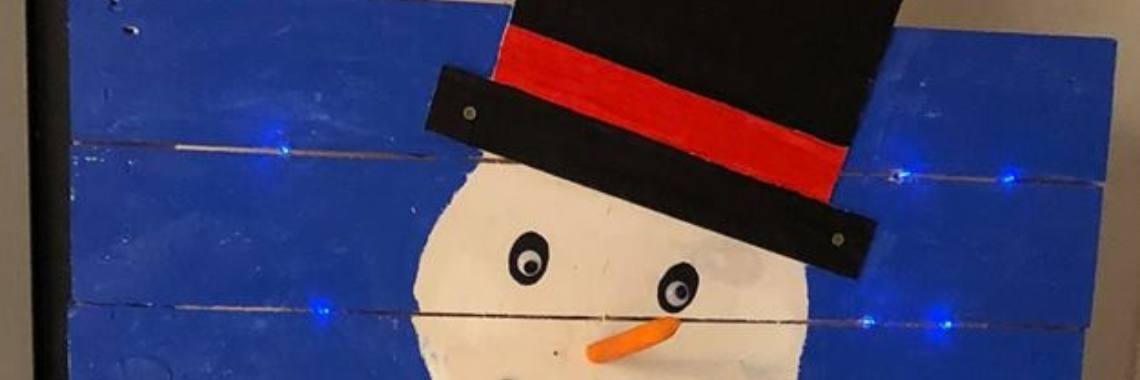 Sneeuwpop maken op een pallet | Mirelle - Crea met Kids