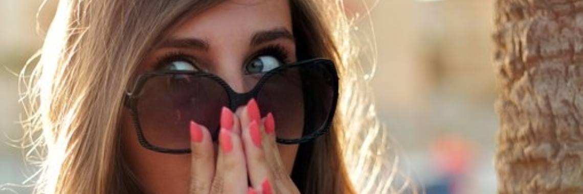 Leonie verslaat de schoolpleinmaffia | Marjolein