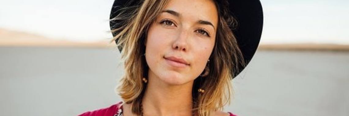 Leonie, ze zou je buurvrouw kunnen zijn | Marjolein