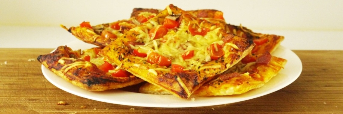 Makkelijk recept: Pizza met bladerdeeg!  | Judith Evelien