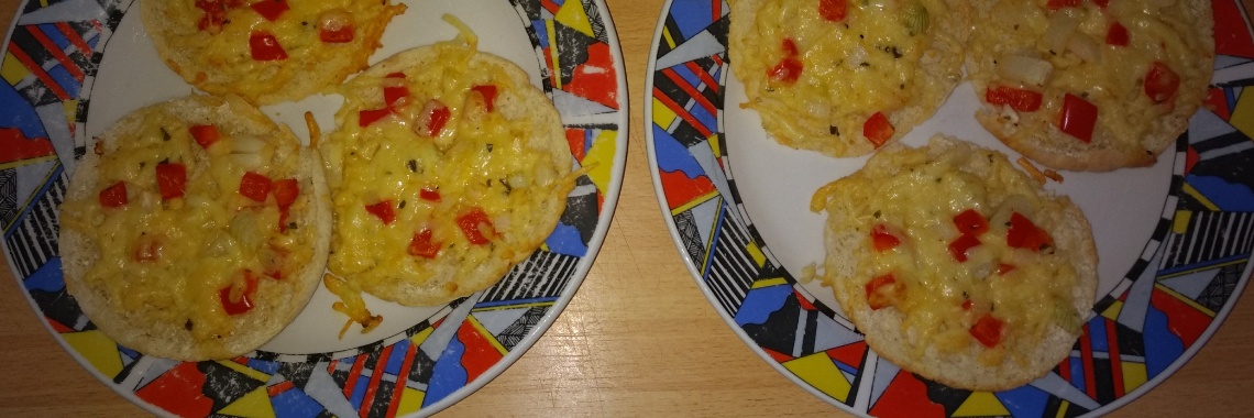 Economical with cheese and a lunch recipe: Pita cheese from the oven | Ingrid Tips en meer