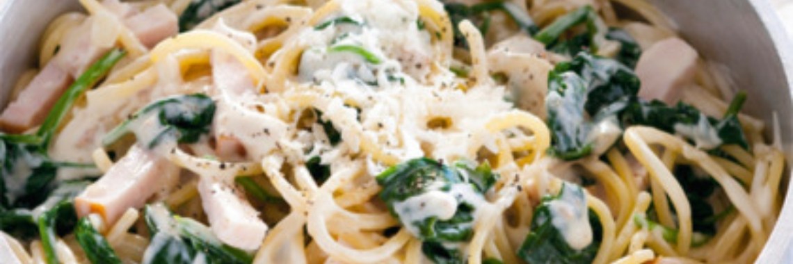 Pasta Carbonara met spinazie; gezond budgetrecept | AgnesDeventer