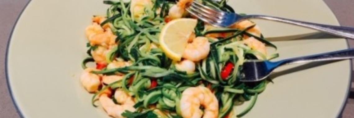 Courgetti met tijgergarnalen | Myranda