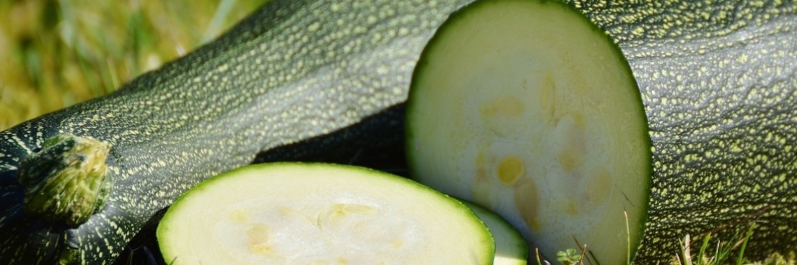 63 + Courgette. Recepten en meer. | Mona