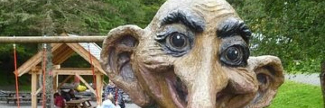 Stories: Vies zaakje - 2 (140w) | wakeupkitty