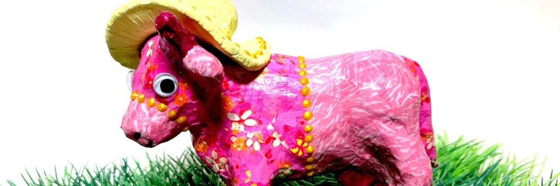 Decopatch cow with sun hat | De Knutseljuf ✂️🇳🇱