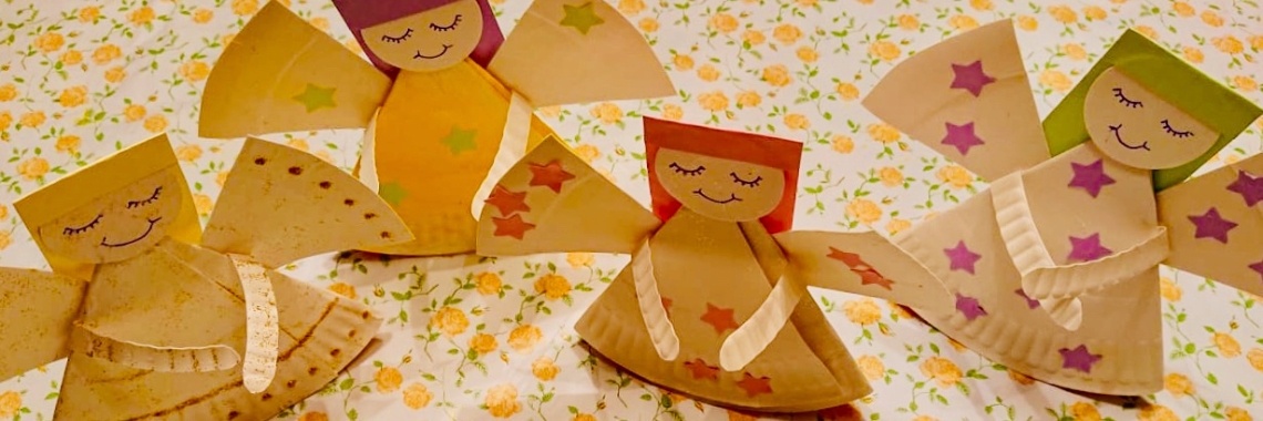 Kerstengeltjes van papieren bordjes | De Knutseljuf ✂️🇳🇱