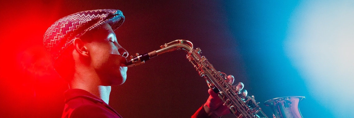 50 Best Saxophone Solo's | Muziek