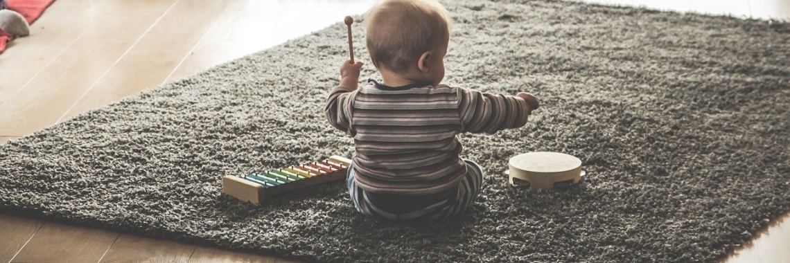 Muziek op schoot | Muziek