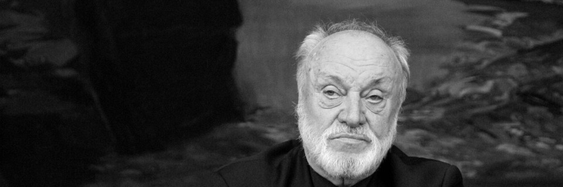 Voor iedere muziekdocent die je ontslaat, moet je honderd politieagenten aannemen. | Muziek