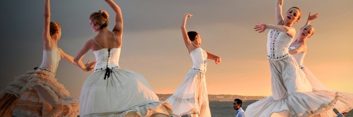 Waarom dansen we graag op het ritme van muziek? | Muziek