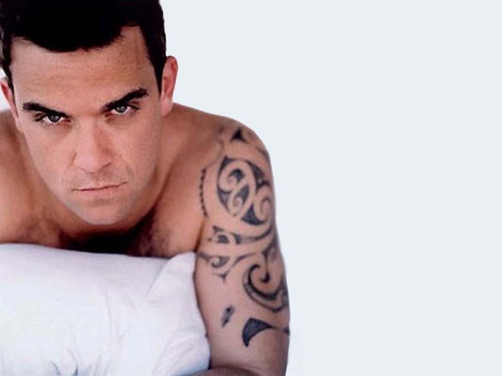 Robbie Williams | Robbie williams tattoos, Robbie williams, Robbie williams  take that