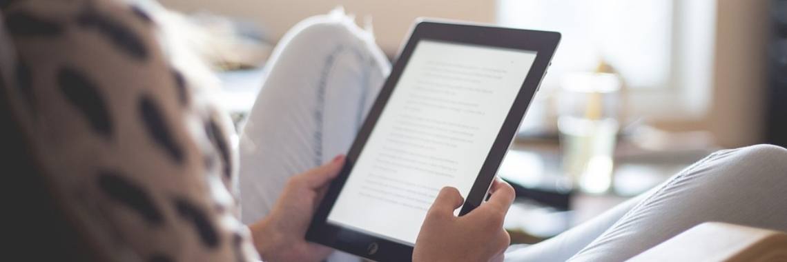 Begrijpend lezen kan niet met een elektronisch apparaat. | Boeken