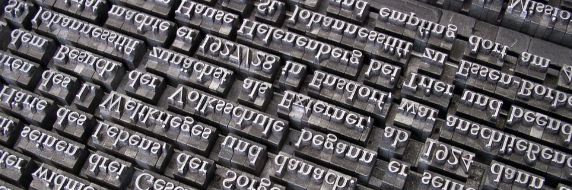 Hoe ik een nieuwe taal heb uitgevonden voor de bewerking van een roman. | Boeken