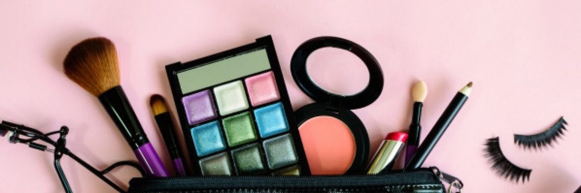 In 12 stappen mooie make up aanbrengen! | Dewi <3