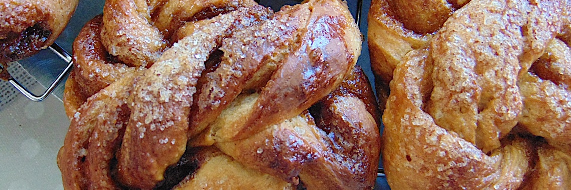 Swedish cinnamon rolls | Jolanda
